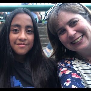 Meet your Posher, Debbie